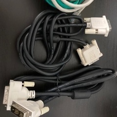 DVI ケーブル　LANケーブル