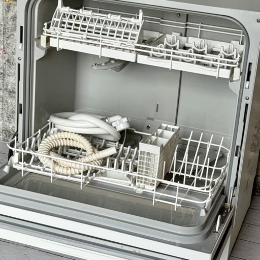 2019年製 Panasonic 食器洗い乾燥機 食器40点、5人用