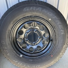 ジムニーシエラ純正タイヤ　5本セットの画像