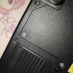 なめたネジを取っていただけませんか？