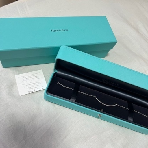 ティファニー　Tスマイル　ブレスレット　ホワイトゴールド