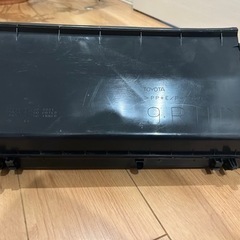 トヨタ　グローブボックスの画像