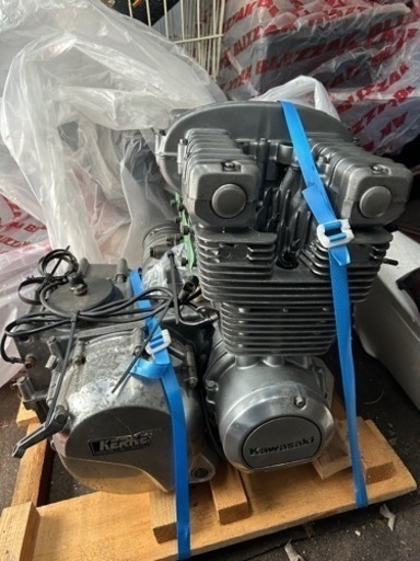 ゼファー400エンジン