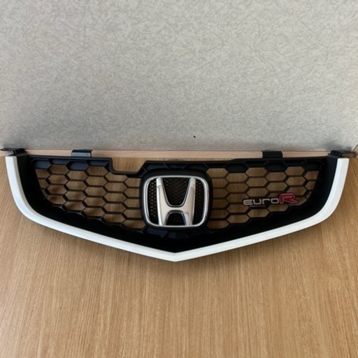 アコード　フロントグリル　新品未使用