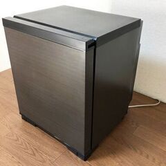  三菱 定価　４万　ホテル　客室　自宅　電子冷蔵庫  rk-201　 右開き 静音 三菱電機　中古美品　