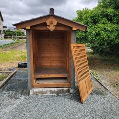 祠(ほこら)、鳥居　小屋