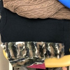 若い子用の古着10点ほどの画像