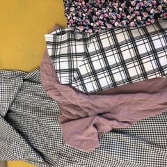 若い子用の古着10点ほどの画像