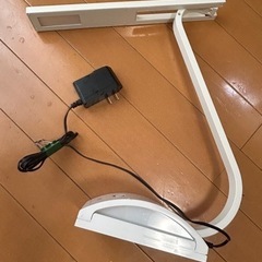 　NEC製　LED デスクライト