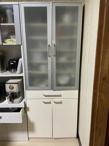 受渡決定❗️早急受渡希望 スリム食器棚