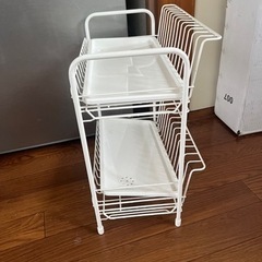 一人暮らし用水切り食器棚の画像