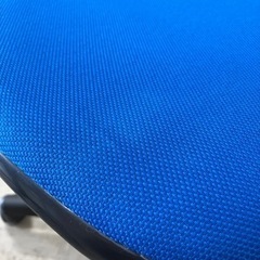 K2405-945　オフィスチェア  WR-004ブルー  昇降確認済  キズ、汚れ有②の画像