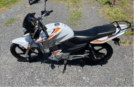 808.動画あり　ヤマハ　YX125  超低走行　小型　バイク　125cc  車体