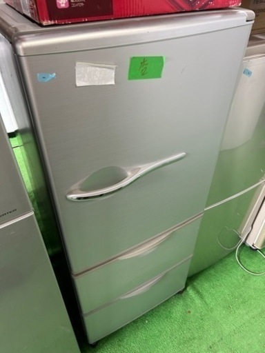 早い者勝ち大セール‼️‼️＋ご来店時、ガンお値引き‼️AQUA(アクア) 2012年製 255L 3ドア冷蔵庫