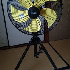 美品 山善 YAMAZEN 産業用 ファン 業務用 工業用扇風機 45cm DCモーター工場扇 (室内しか使いませんでした)の画像
