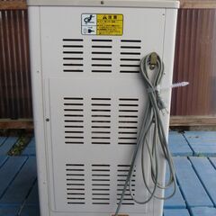 引き取り限定　福岡県/中古品 ホソカワ 玄米専用 精米機 R351E　15kg/簡易通電・精米確認済み・中古品・現状渡し/本体のみの画像