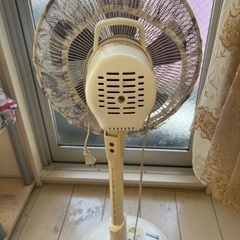 本日限り【扇風機】YLX-WF302【動作不備あり】の画像