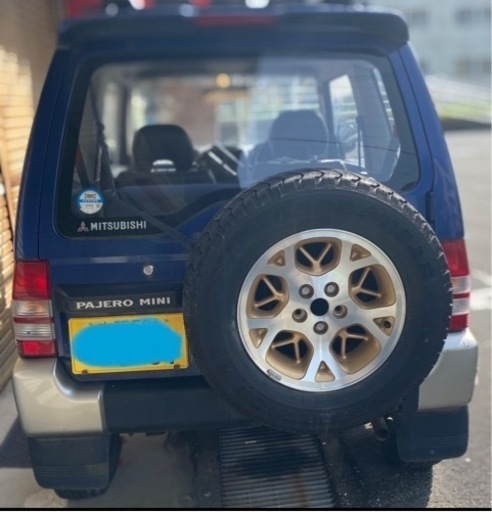 車のパーツ タイヤ、ホイール