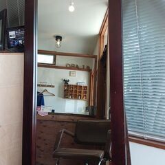 ヘアサロンで使用　姿見　ミラー　鏡