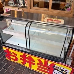 受付終了　専用 業務用冷蔵庫　　対面ショーケース　サンデン　TSR-F120X-E 2019年製 飲食店幅1200