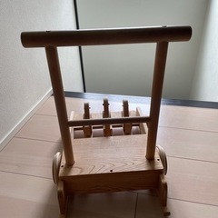 おさんぽ  手押し車  カタカタ  よちよち の画像