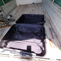 スーツケースの画像