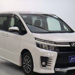 自社ローンのオトロンです！みんな大好きトヨタのミニバン😍　トヨタ...