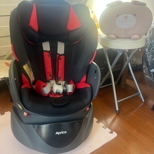 アップリカ　ディアターン　ベビー用品 車用チャイルドシート　