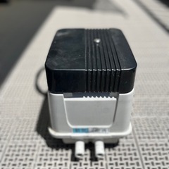 安永浄化槽ブロアー2個　
エアポンプ