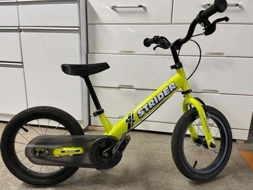 ストライダー　14x ライムイエロー 14インチ