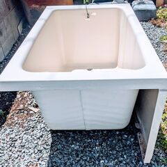◆中古◆浴槽◆INAX◆1200サイズ◆公団用 据え置きタイプ◆1方全エプロン(前)◆右排水◆和洋折衷タイプ◆色：ミスティアイボリー◆の画像