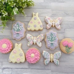 色々な技術を使って作ります♡フラワーアイシングクッキーレッスン