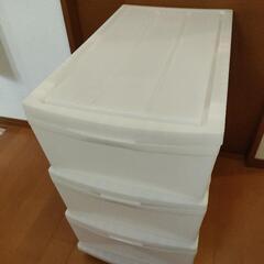衣装ケース　収納　家具