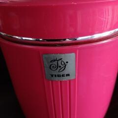 お盆に処分しようかと思っています!レトロなTIGERのアイスペールの画像