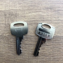 【値下げしました！】9人用スチールロッカーの画像
