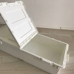 取引中　未使用　定価の半額以下　ベット下収納の画像
