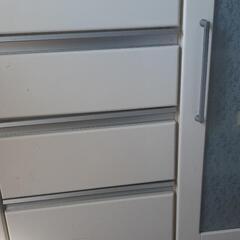 キッチンキャビネット  キッチンカウンター 鏡面仕上げ ホワイト(ニトリ)の画像