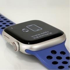 値下げ‼️【極美品‼️】アップルウォッチ シリーズ7 GPS+cellular 45mm 32GB アルミニウム 充電器＆シリコンバンド付き♪の画像