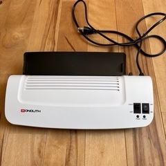 ラミネーター　A4対応 MONOLITH OL289