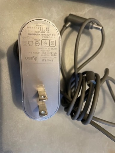 ダイソンv6  電源アダプター他