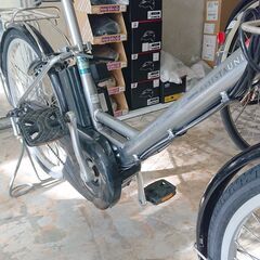 ブリヂストンの電動アシスト自転車　アシスタユニプレミア２４