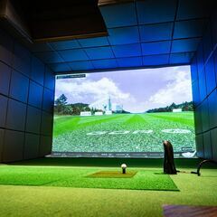 【GOLFERS24（ゴルファーズ24）神楽坂店】24時間営業/完全個室の室内ゴルフ練習場の画像