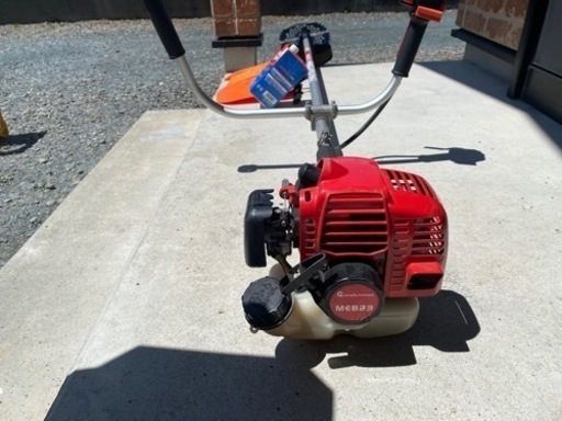 商談成立ありがとうございました❣️
MARUYAMA苅り払い機