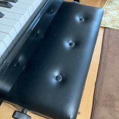 アップライトピアノの画像