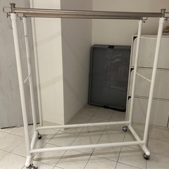 【中古】ニトリ　ハンガーラックの画像