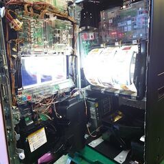 【愛品倶楽部柏店】大都技研 Re:ゼロから始める異世界生活 6号機 AT スロット実機の画像
