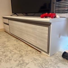 テレビ台

