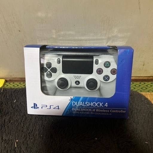 PS4コントローラー