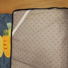 ウサギさん模様のマットレスの画像