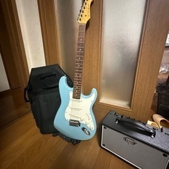 エレキギターとアンプ